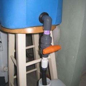 Ball valve and uniseal seal