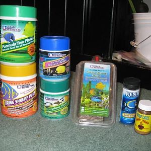 ocean nutrition flake/pellet food, seaweed, garlic xtreme, reef chili