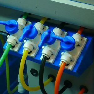 Being unable to find 1/4 manifold, had to create my own. I think it came out alright.